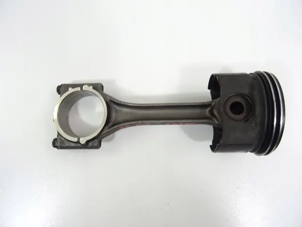 Biela Audi A4 B9 2.0 TDI 05L 2015-2019 image 3