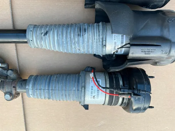 Amortecedores pneumáticos Audi A8 D4 OEM 4H0616039AK image 5