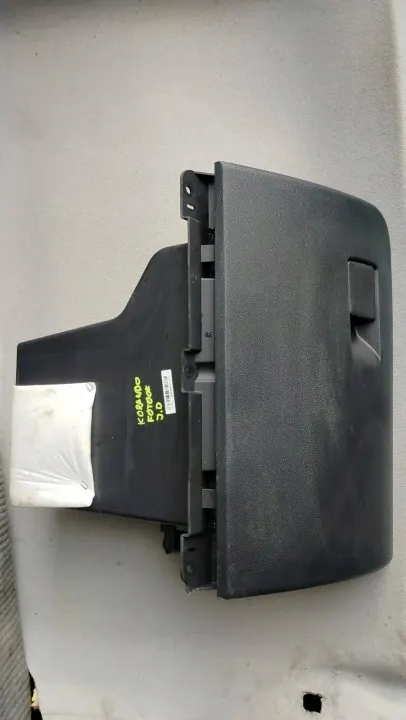 SsangYong Korando IV Console Tray OEM YS1422-C300LA0 image 3