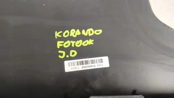 SsangYong Korando IV Console Tray OEM YS1422-C300LA0 image 6