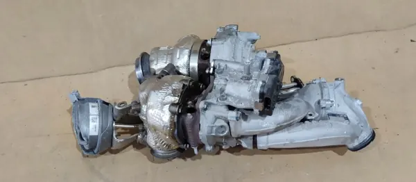 Turbo usado OEM A6540901401 Mercedes Clase V image 5