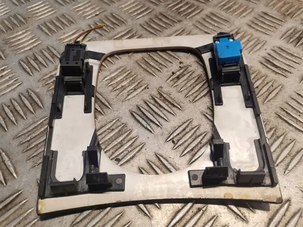 Marco de puerta Mercedes-Benz S W220 OEM MDY31743 image 4