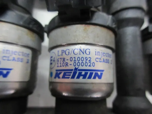 Keihin LPG Einspritzschiene OEM 67R-010092 Gebraucht image 4