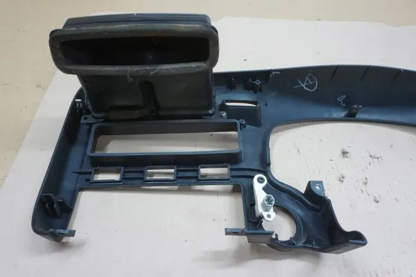 Toyota RAV4 I Dashboard Frame OEM RAV4 I OBUDOWA image 10