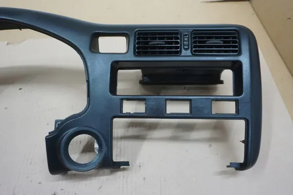 Toyota RAV4 I Dashboard Frame OEM RAV4 I OBUDOWA image 4