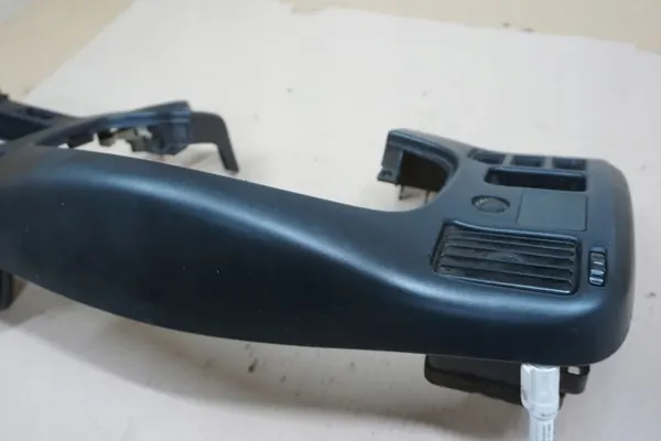 Toyota RAV4 I Dashboard Frame OEM RAV4 I OBUDOWA image 8