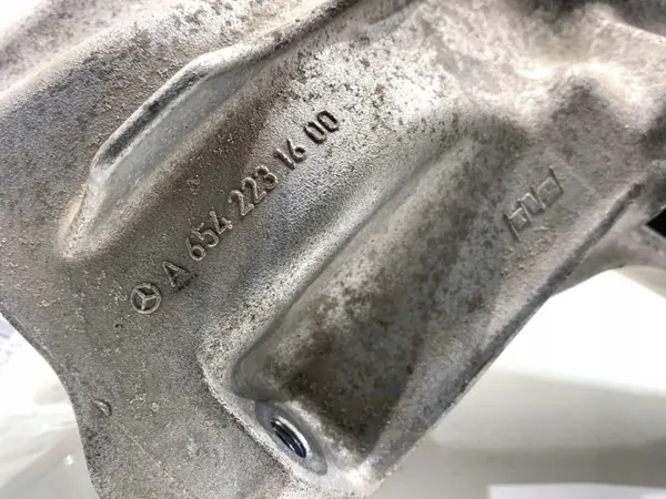 Engine Mount Mercedes GLE 2.0 245HP OEM LORK-9-133936 image 4
