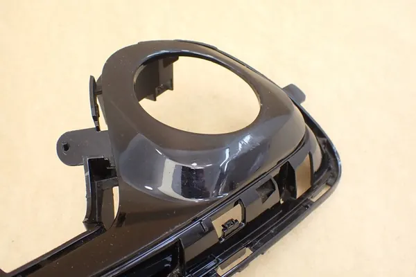 TOYOTA Yaris III LIFT 17- Griglia Faro Destro 814810D360 image 7