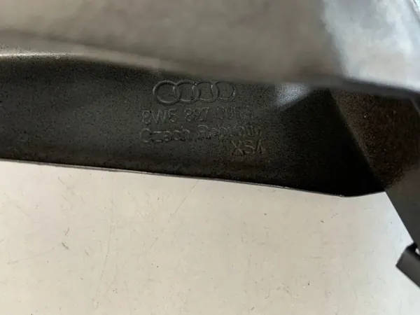 OEM 8W5827305A Vänster bakluckfäste för Audi A4 B9 image 4