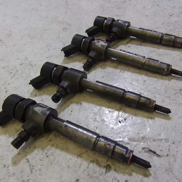 Conjunto de injetores Alfa Romeo 147 1.9 JTD image 8