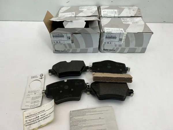 Set voorremblokken BMW F39 F40 F45 F46 F48 OEM image 2