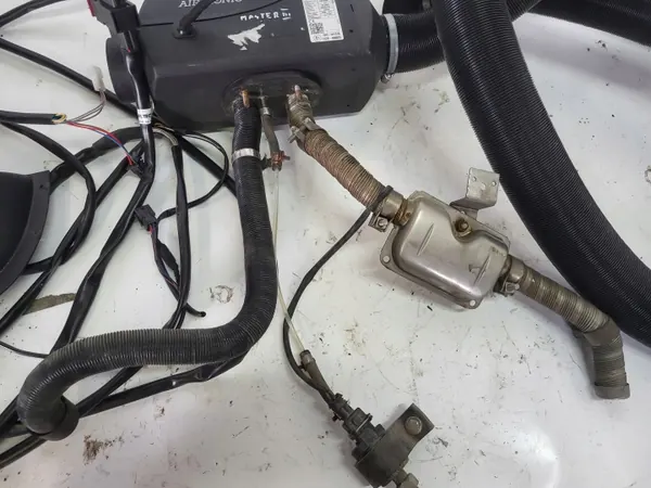 Riscaldatore autonomo Eberspaecher Airtronic D2 12V OEM 54534534534548 image 4