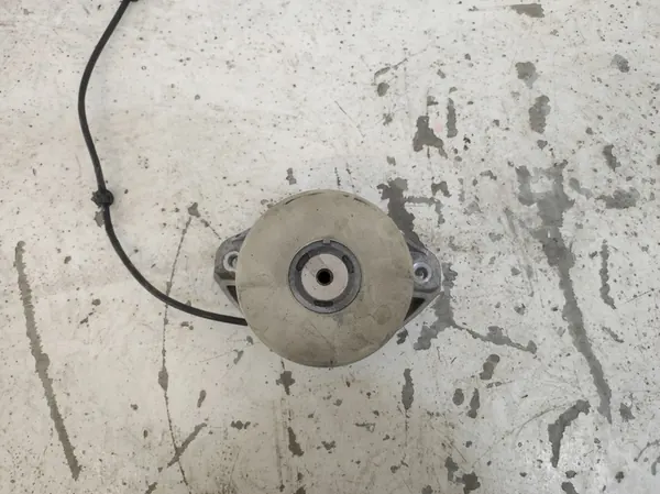 Soporte de motor izquierdo Mercedes Clase S W222 3.0 V6 AMG image 3