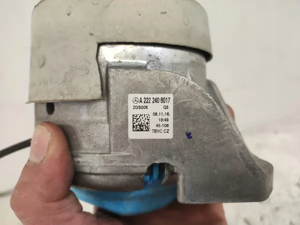 Soporte de motor izquierdo Mercedes Clase S W222 3.0 V6 AMG image 7