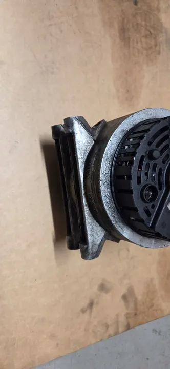 Mercedes A W168 1.7 CDI Alternator A6681540302 image 4