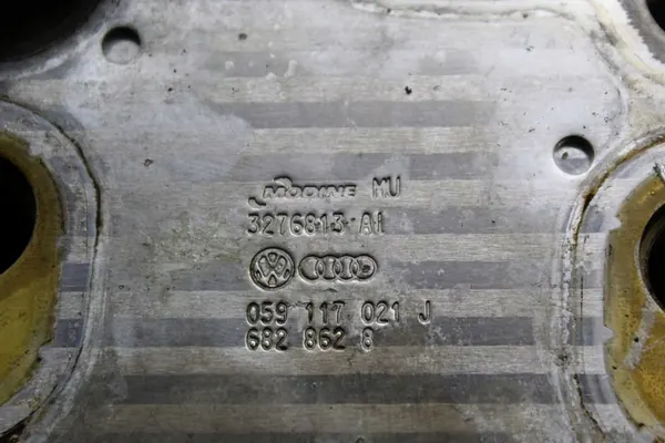Ölkühler A4 B7 2.7 TDI BPP OEM 059117021J image 4