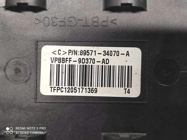 Module de Pompe à Carburant Toyota Yaris III 89571-34070-A image 5
