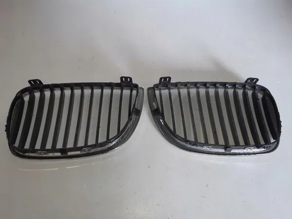 BMW 1 E81 E82 E87 E88 Left Right Grille 51137077129 51137077130 image 5