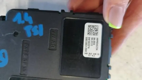 Módulo do sensor de ângulo de direção VW GOLF VI 08r 1K0953549CE image 3