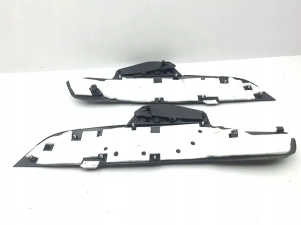 Ford Kuga III 2022 keskikäytävän osat OEM LV4BS044E07 image 4