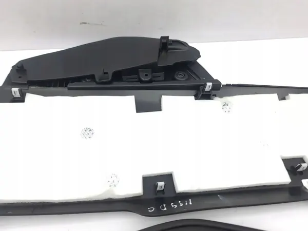 Ford Kuga III 2022 keskikäytävän osat OEM LV4BS044E07 image 7