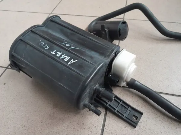 OEM 68233762AA Bränsleångfilter för Fiat 500 Abarth image 3