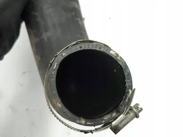 Porsche Cayenne (92A) 2011 Intercooler Schlauch image 4