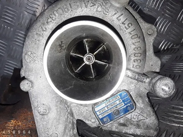 Turbolader Renault Master OEM 5303970041 Gebruikt image 7