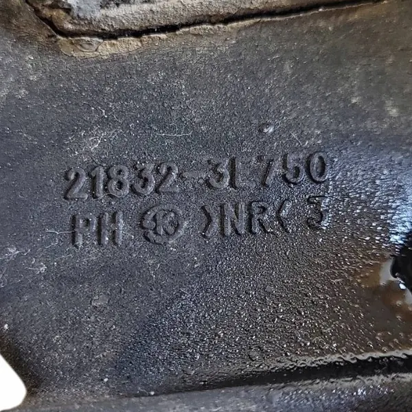 KIA Sorento Vaihteiston tuki 218323E750 image 5