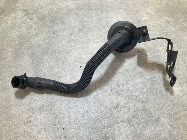 Oljefyllningsrör OEM C7GA1321347A för Ford Transit Connect image 3