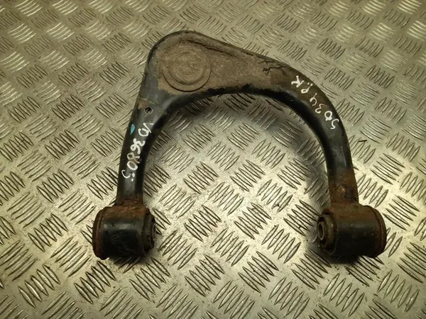 Braccio di Controllo Superiore Sinistro Toyota LAND CRUISER 2019 image 2