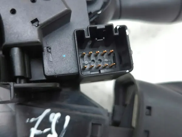 Ruitenwisser schakelaar Ford Focus 2000 OEM 98AG13335AE image 10