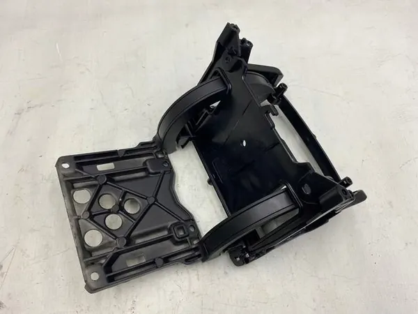 Volvo XC60 II armleuningframe OEM 31420994 image 3
