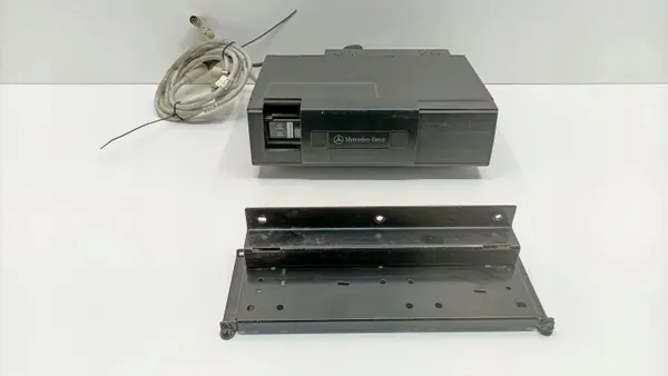 CD-vaihtaja OEM 0028202789 Mercedes-Benz SL R129 image 2