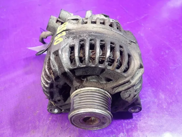PEUGEOT 206 02-09 2.0 HDI Alternator 150A image 2