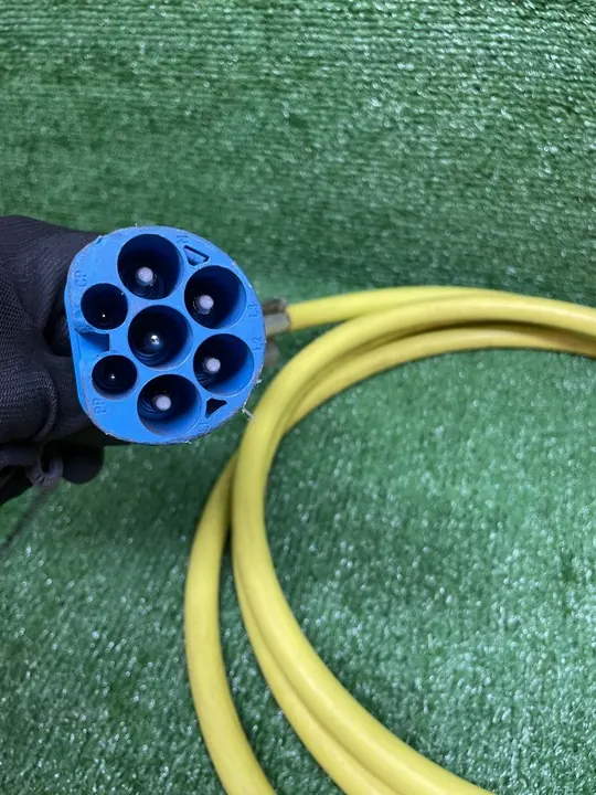 Cable de Carga MERCEDES 32A 22KW 4 Metros image 4