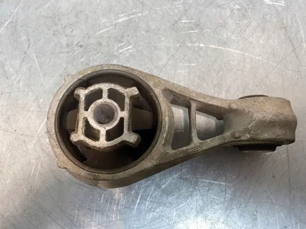 Vaihteiston tuki OEM 9806995 Mini Cooper Countrymanille image 3