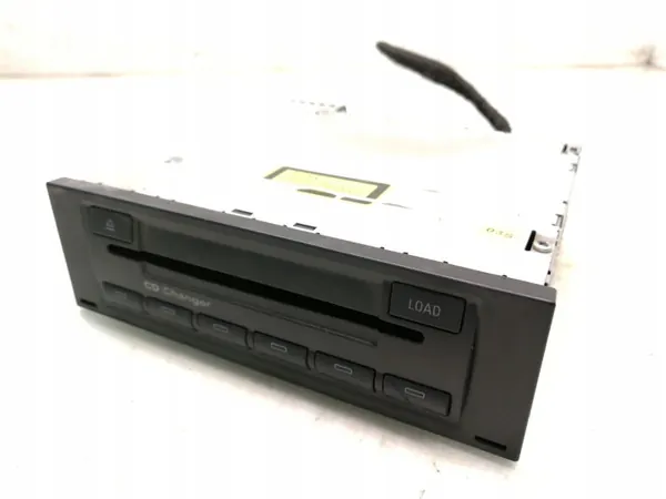 CD-vaihtaja Audi TT A3 VW OEM 8E0035111D image 2