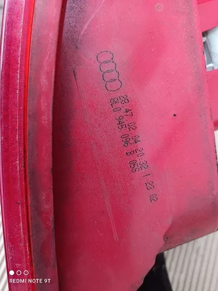 Audi A3 8L FL 00-03 Luz Trasera Izquierda 8L0945095B image 3