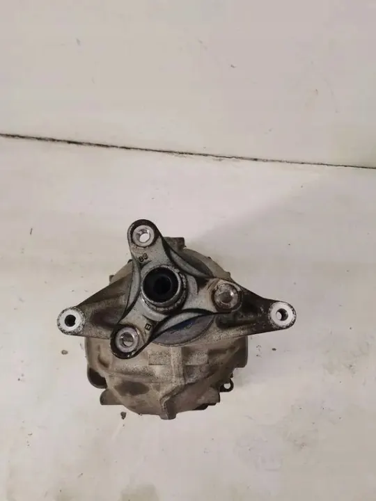 BMW Bakaxel differential OEM 8619107 - Begagnad image 4