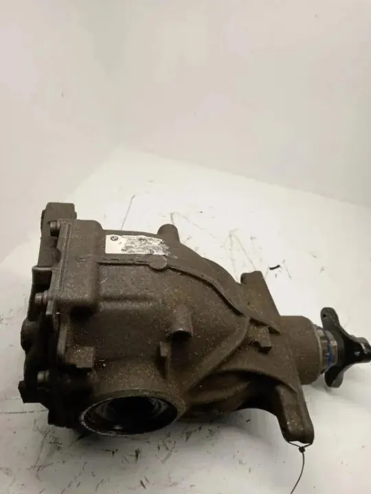 BMW Bakaxel differential OEM 8619107 - Begagnad image 5
