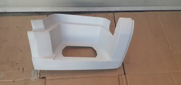 DAF CF Marchepied Droit OEM image 1