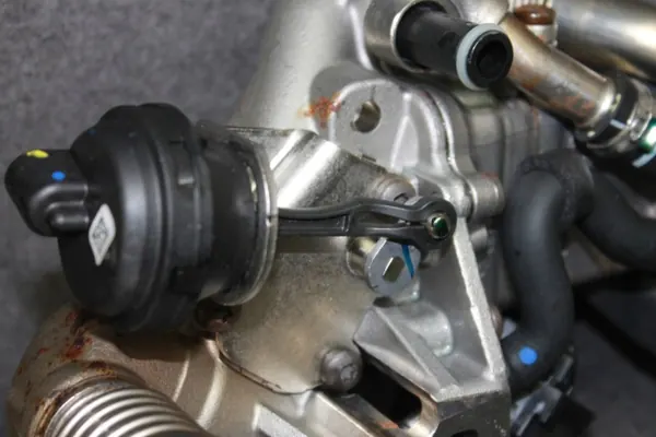 Refroidisseur EGR OEM 7822346 pour BMW N57 Diesel image 3