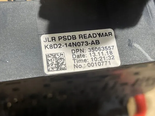 Land Rover batterisäkring OEM K8D214N073AB - Begagnad image 5