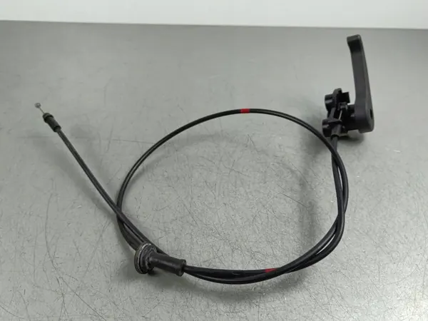 Fecho do capô Kia Stinger OEM J50009123 - Usado image 3