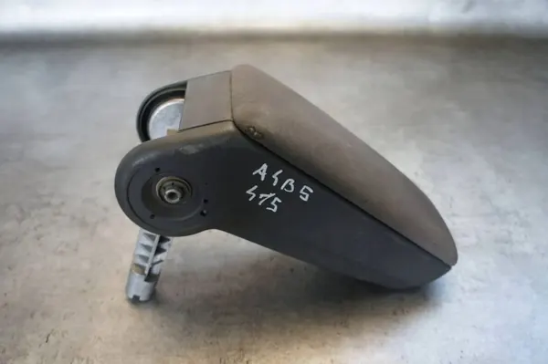 Accoudoir Audi A4 B5 OEM AOP27468 - État d'occasion image 2