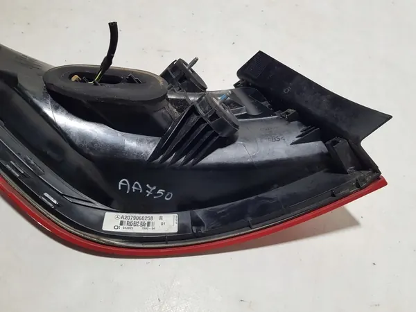 MERCEDES E COUPE CABRIO W207 C207 RECHTE ACHTER LED LAMP 2079060258 image 6