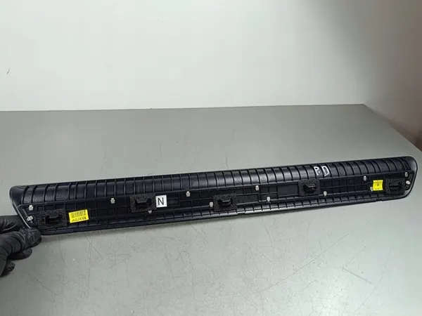 2025 Genesis GV70 Voordeurdrempel 85884AR000 image 4