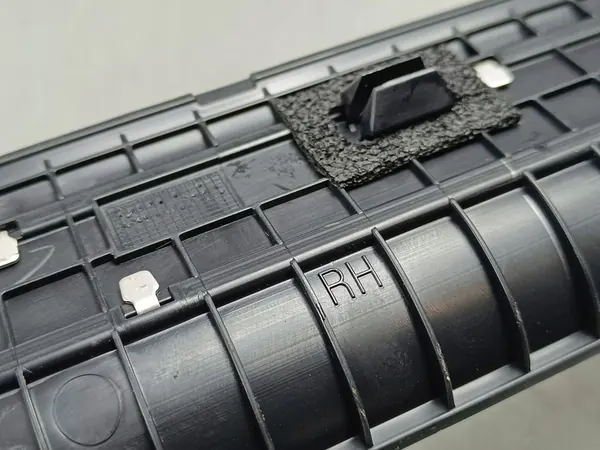 2025 Genesis GV70 Voordeurdrempel 85884AR000 image 5