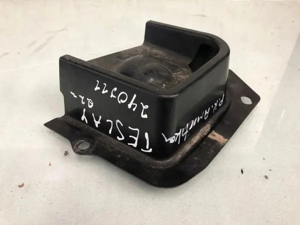 Junta de cámara motor Tesla OEM 149408300A - Usado image 4